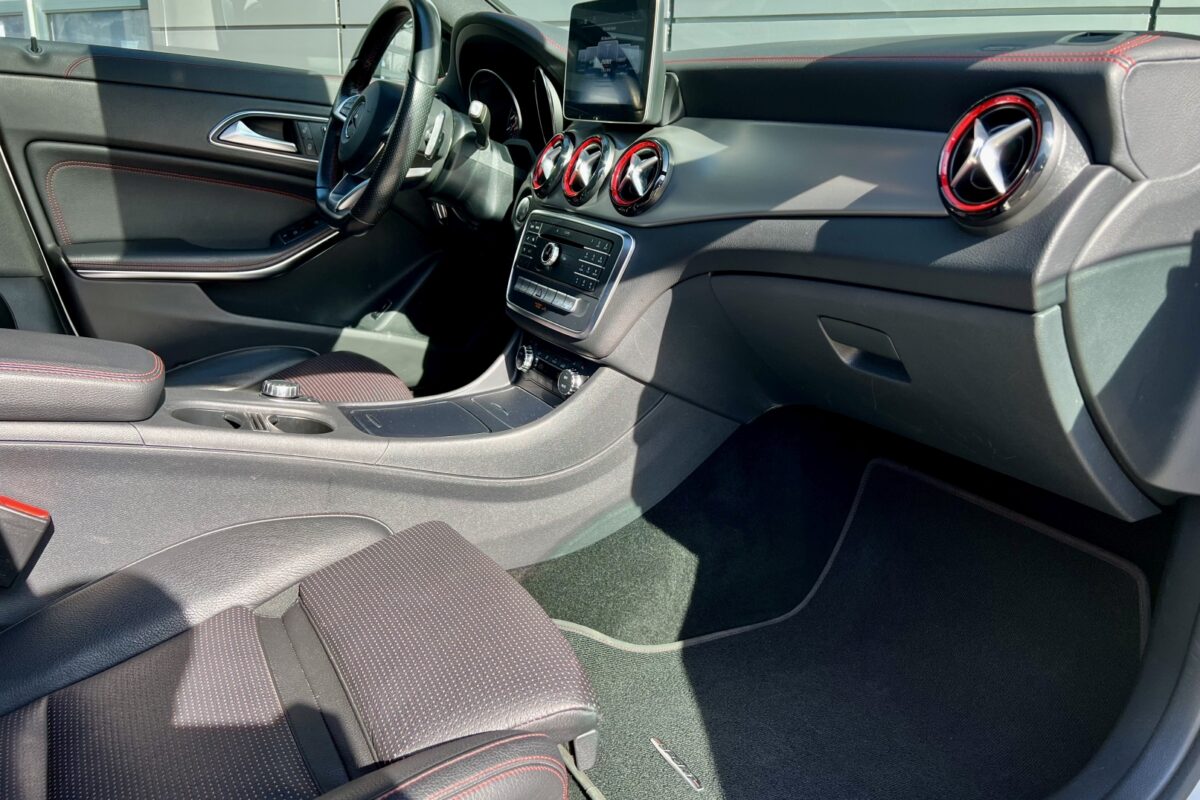 GT195 4_Mercedes_Benz_CLA_250_Vermietung_Bad_Rappenau