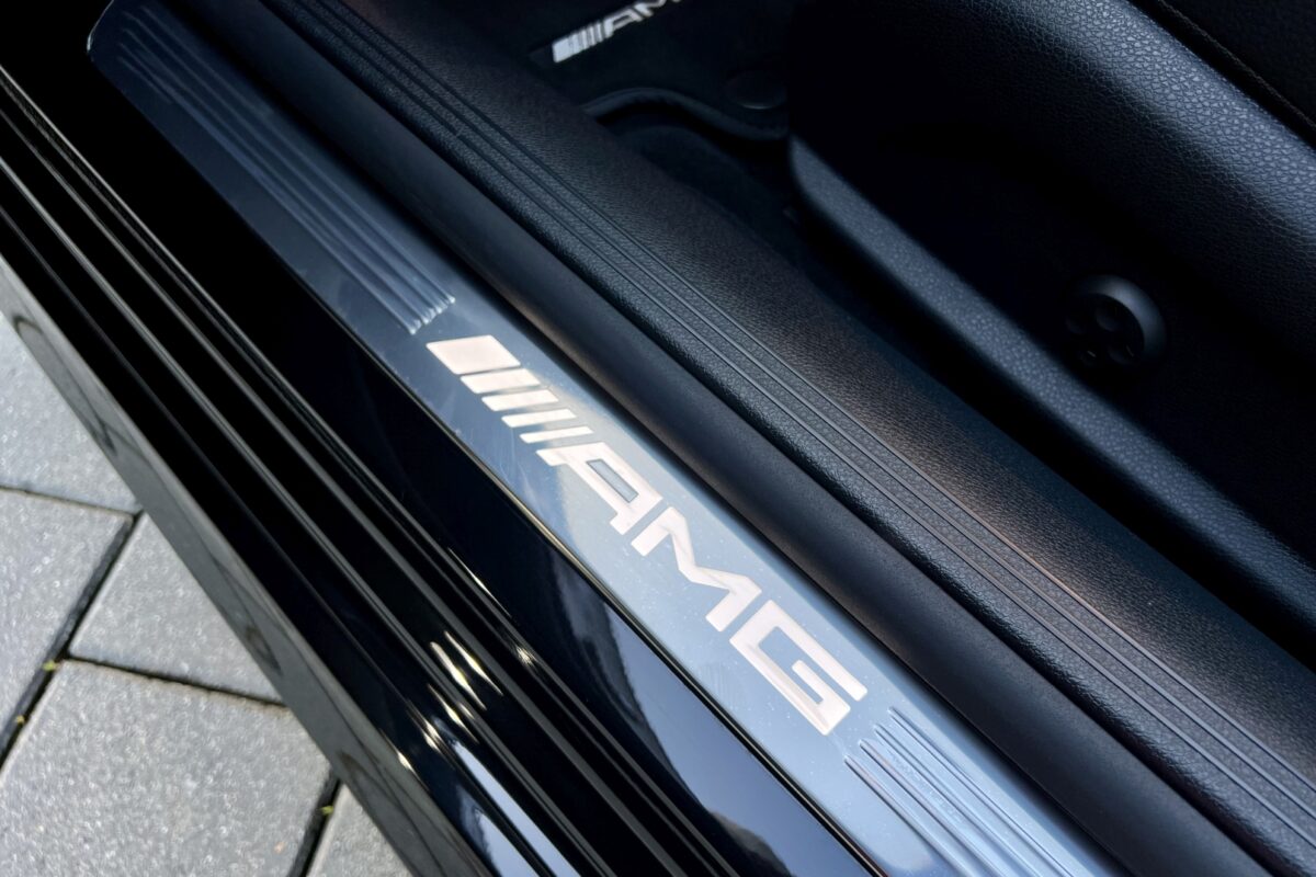 GT811 8_Mercedes_Benz_E53_AMG_Cabrio_Vermietung_Bad_Rappenau