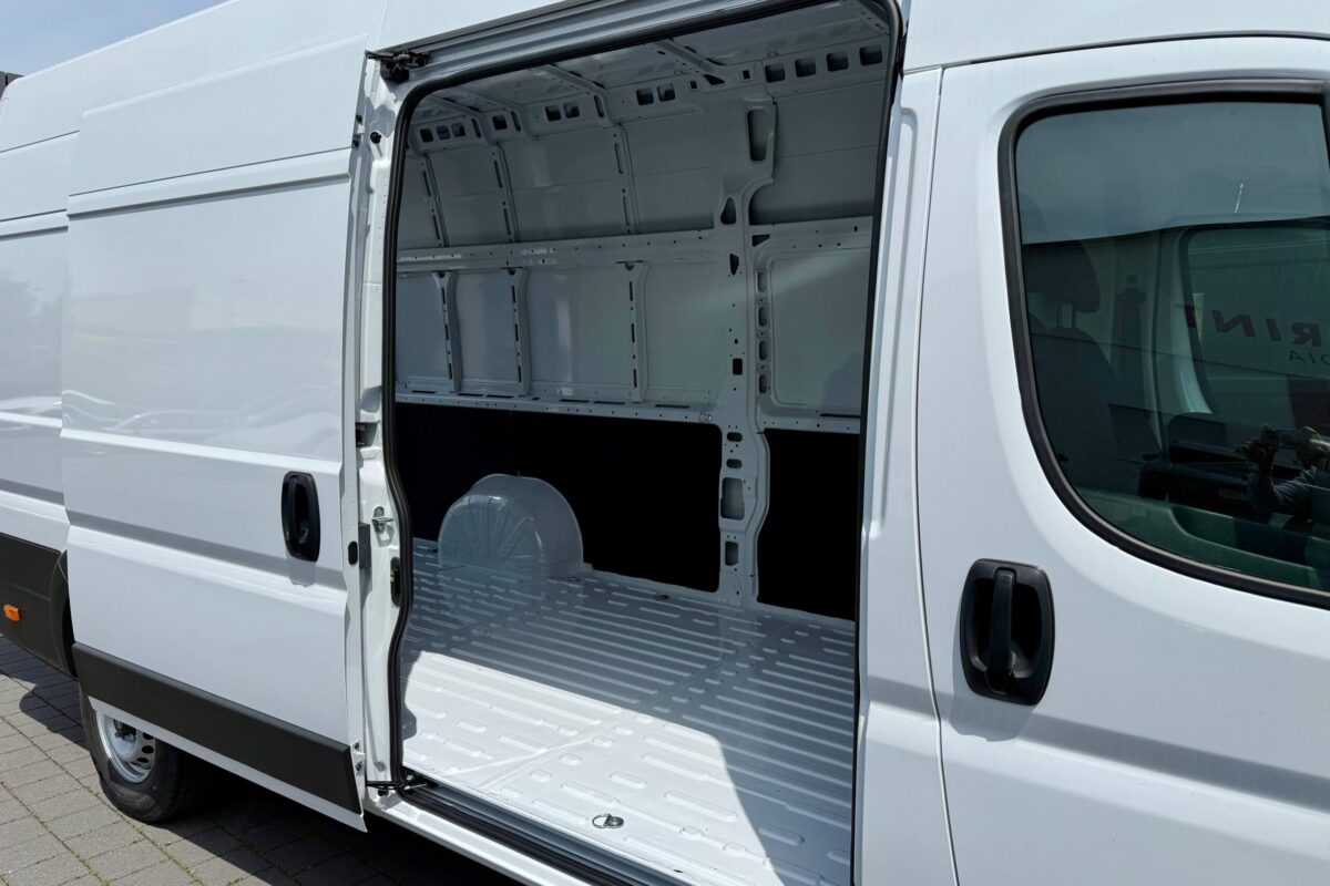 09_Citroen_Jumper_Seitentüre