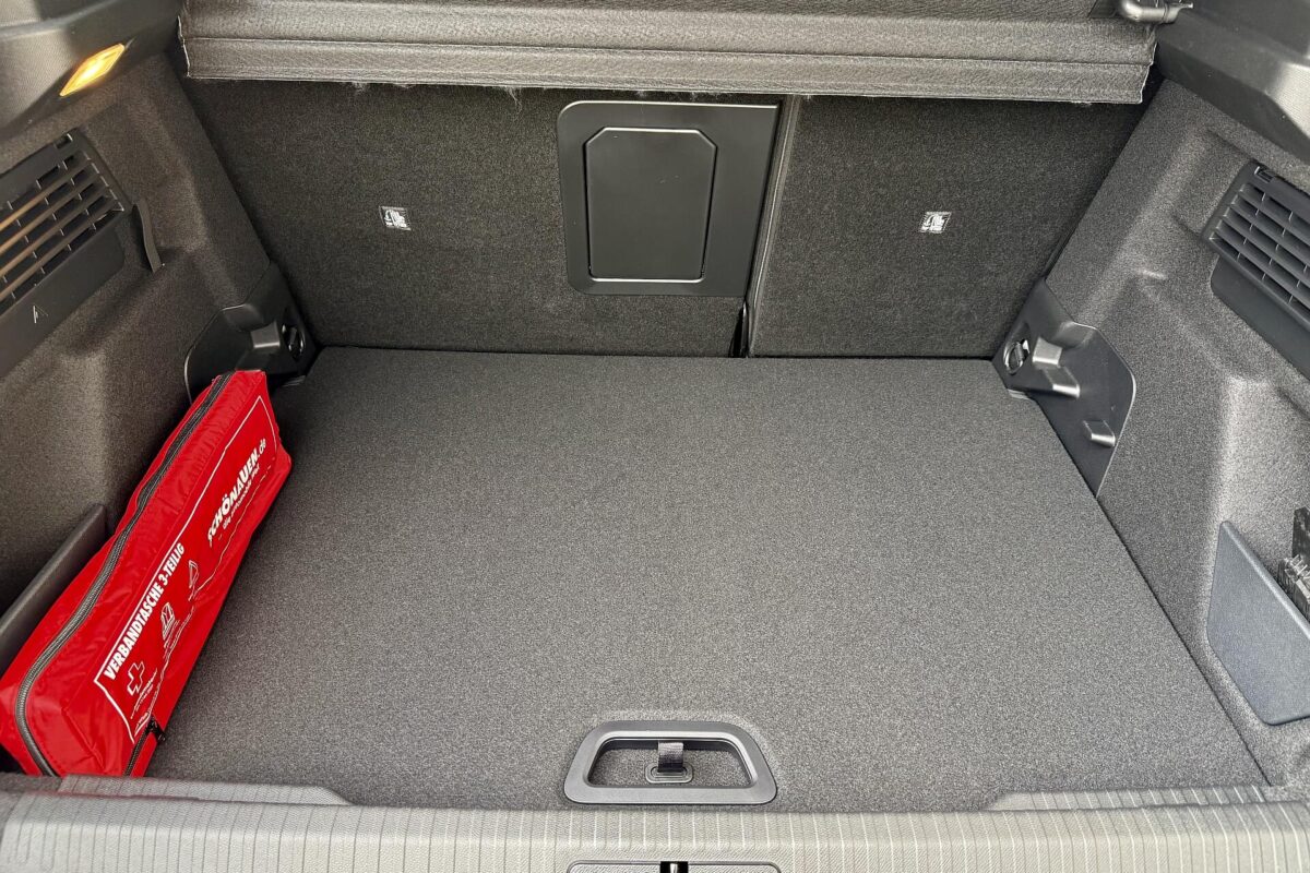 11_Citroen_C4_Kofferraum